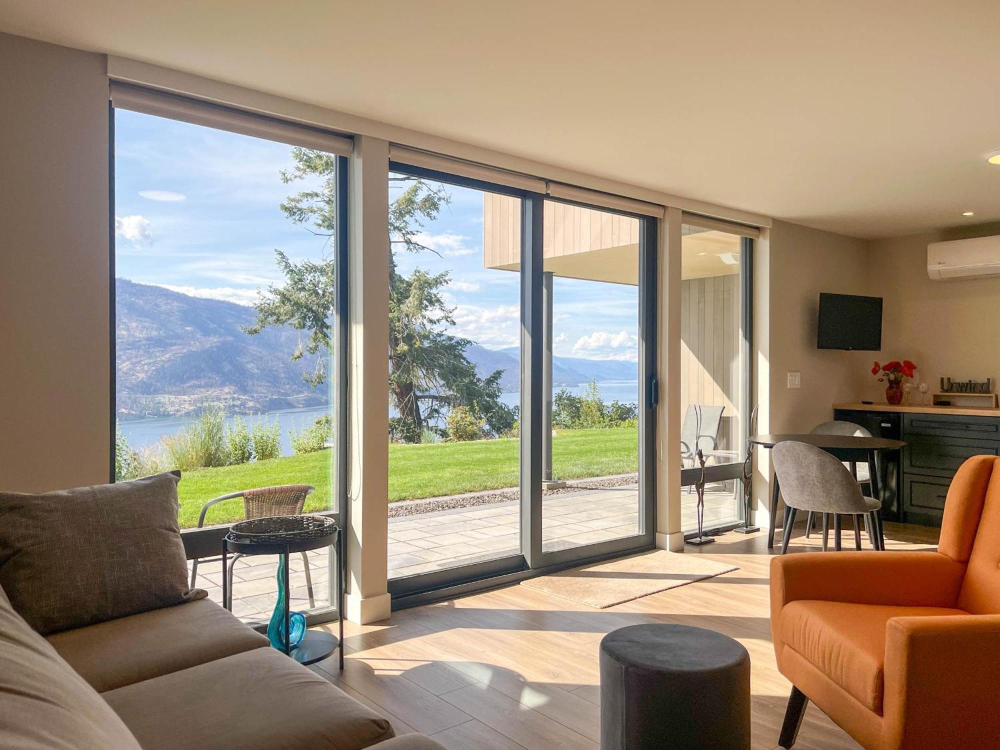 Kelowfornia Lakeview Retreat Kelowna Exterior photo