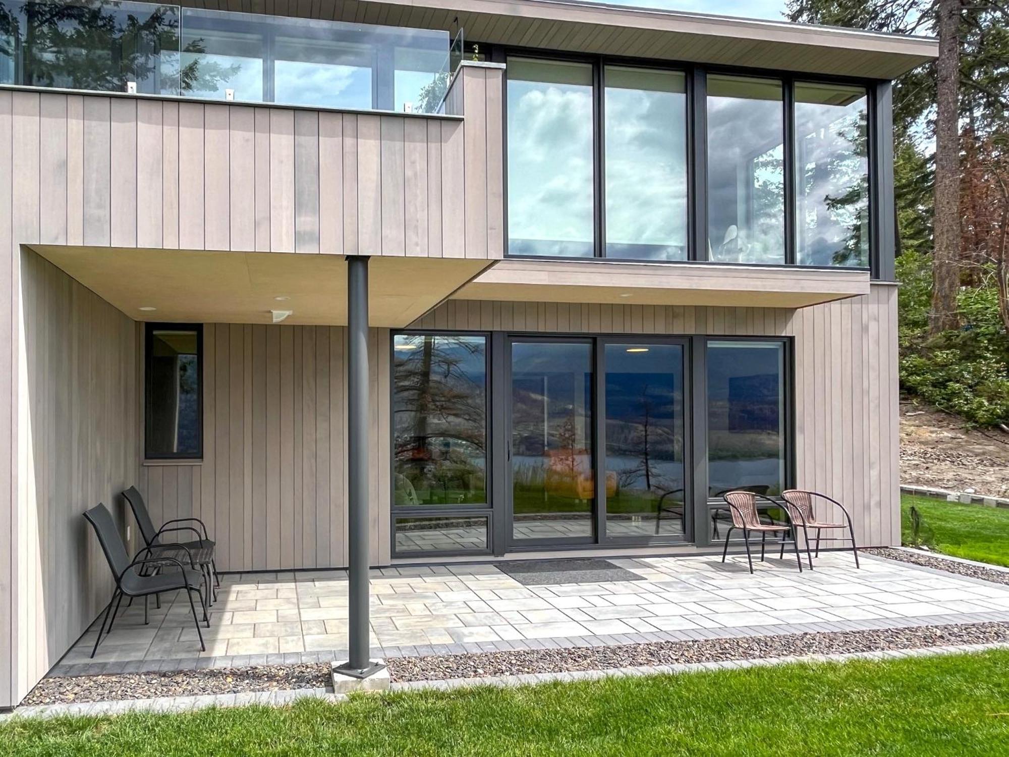 Kelowfornia Lakeview Retreat Kelowna Exterior photo